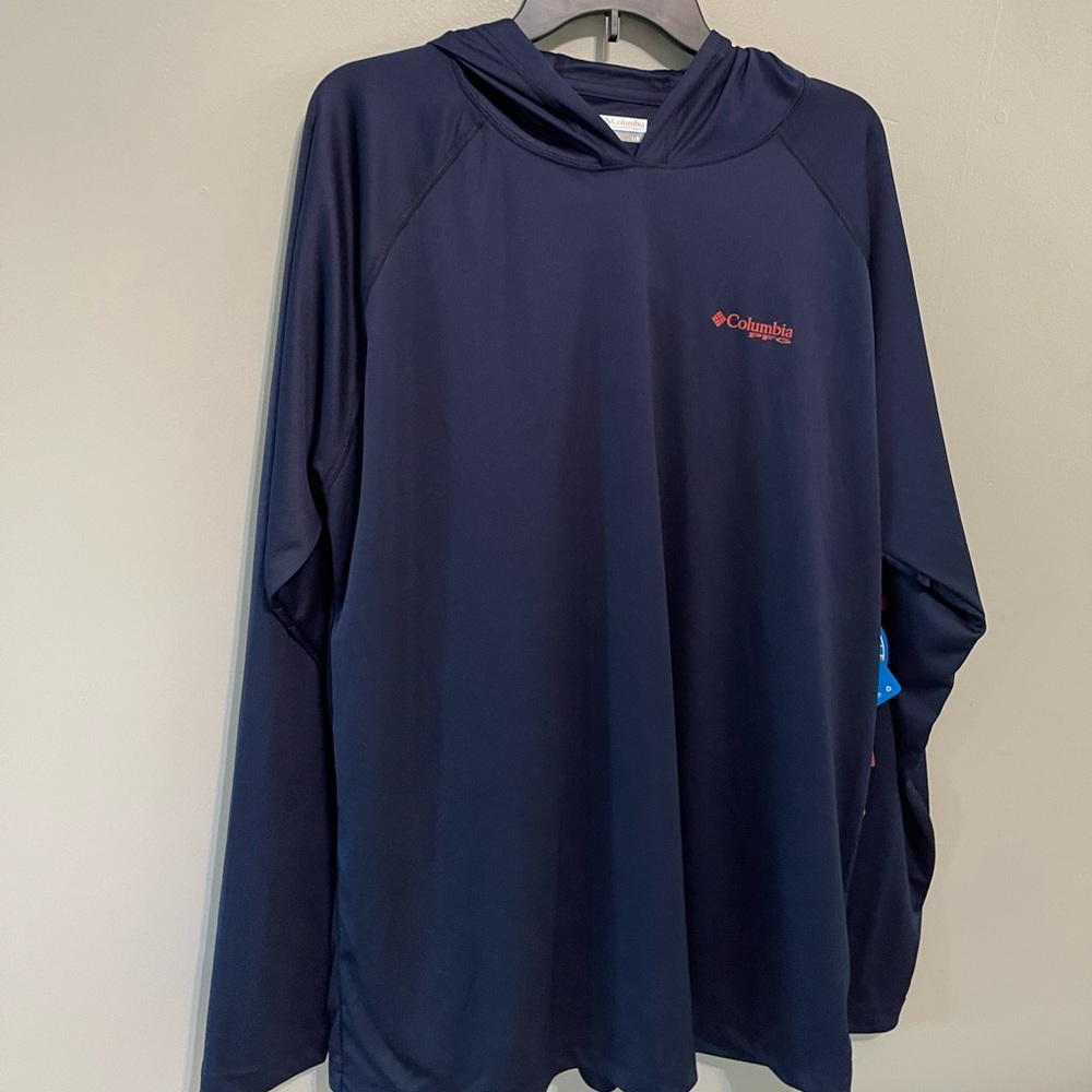 Mens, size Large, Columbia Long sleeve
